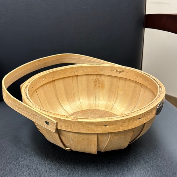 Peterboro Basket Co Wooden Basket with Handle - Picture 3 of 7